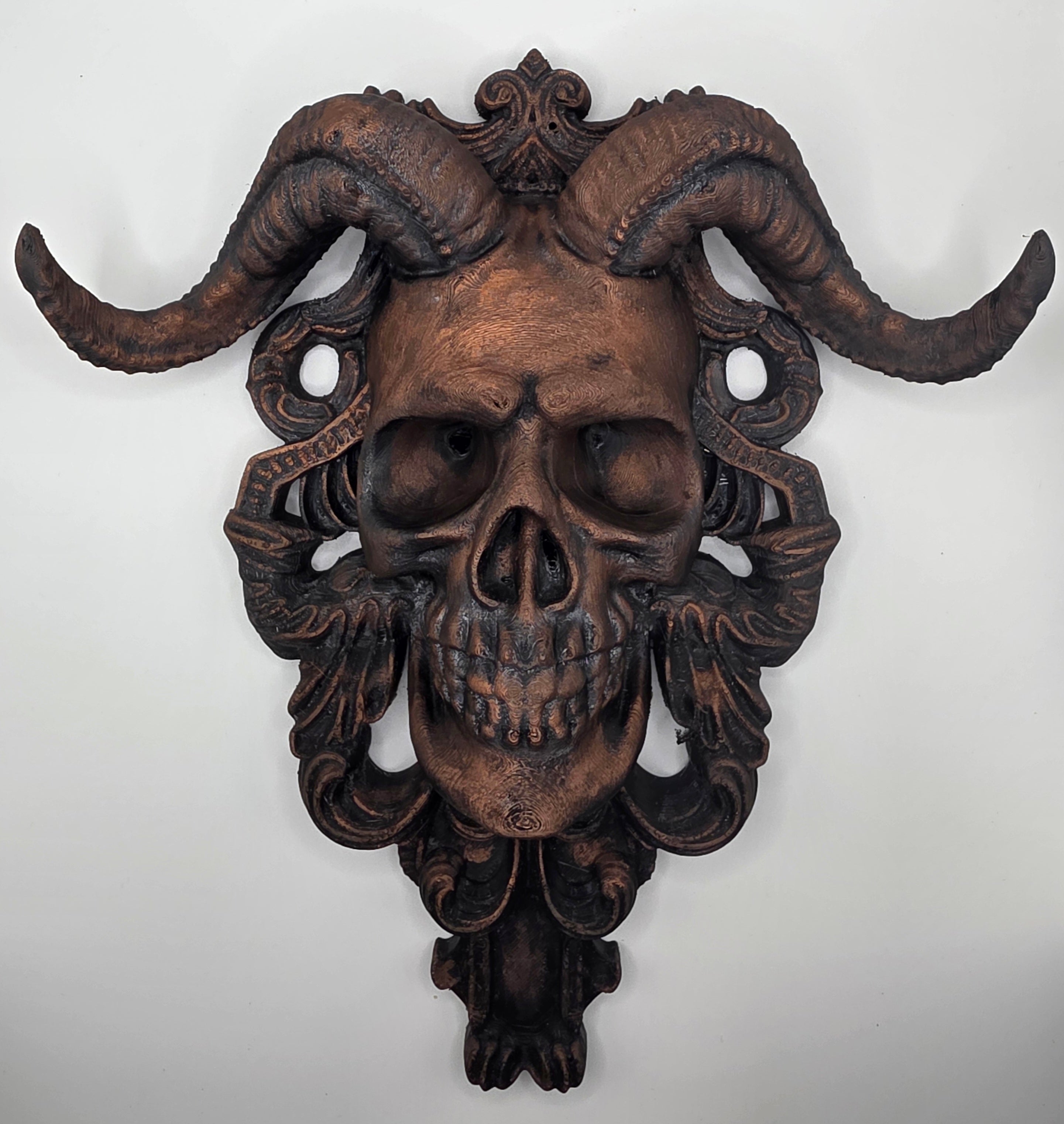 Horned Skull Wall Sculpture – Dark Gothic Décor