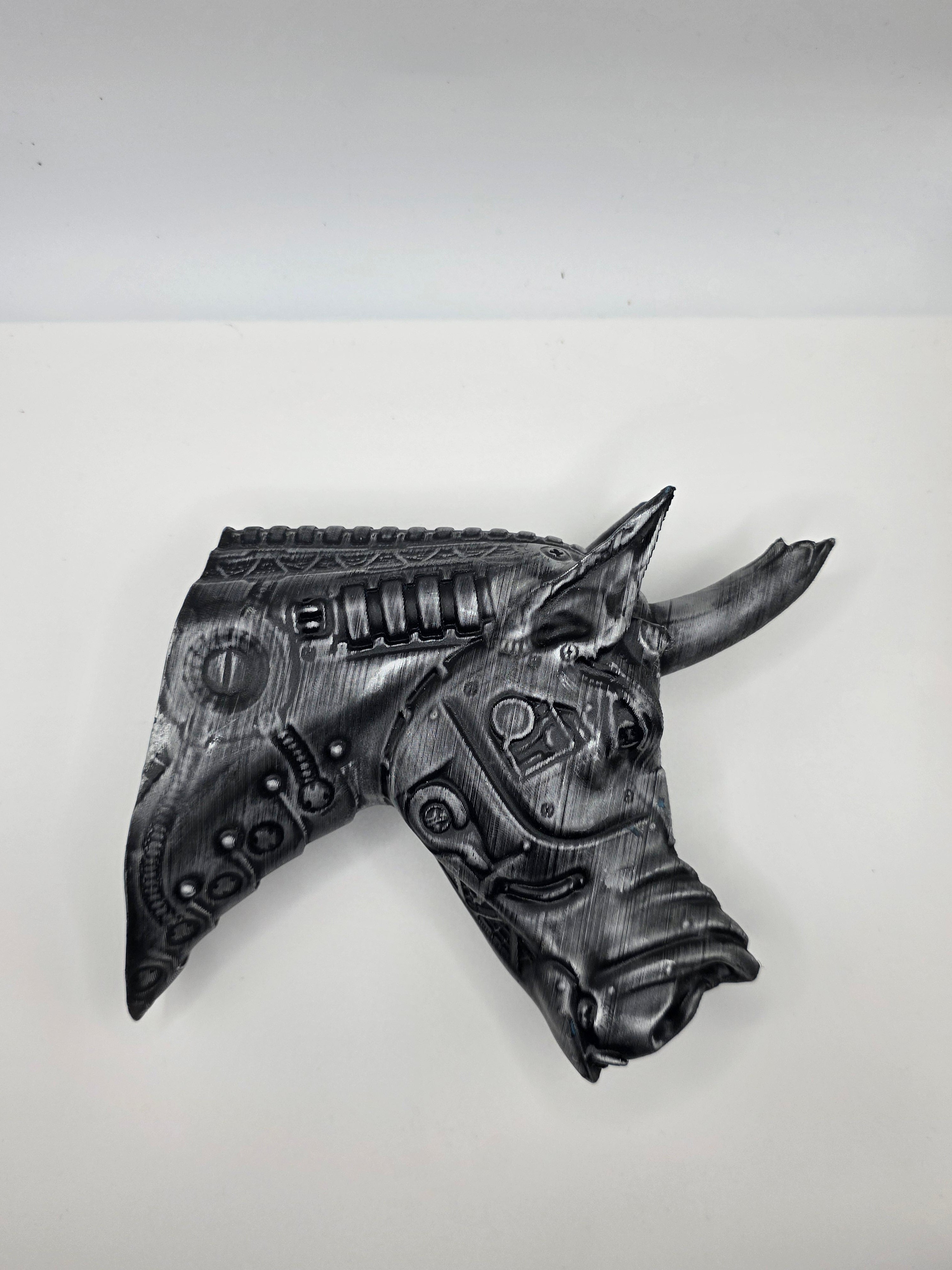 Steampunk Horse Wall Sculpture – Industrial Fantasy Décor